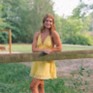 Meet your Posher, Abbie